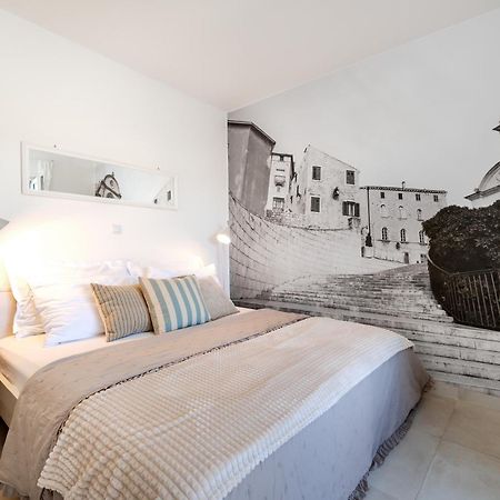 Ojra New Apartment With Seaview Šibenik Екстериор снимка