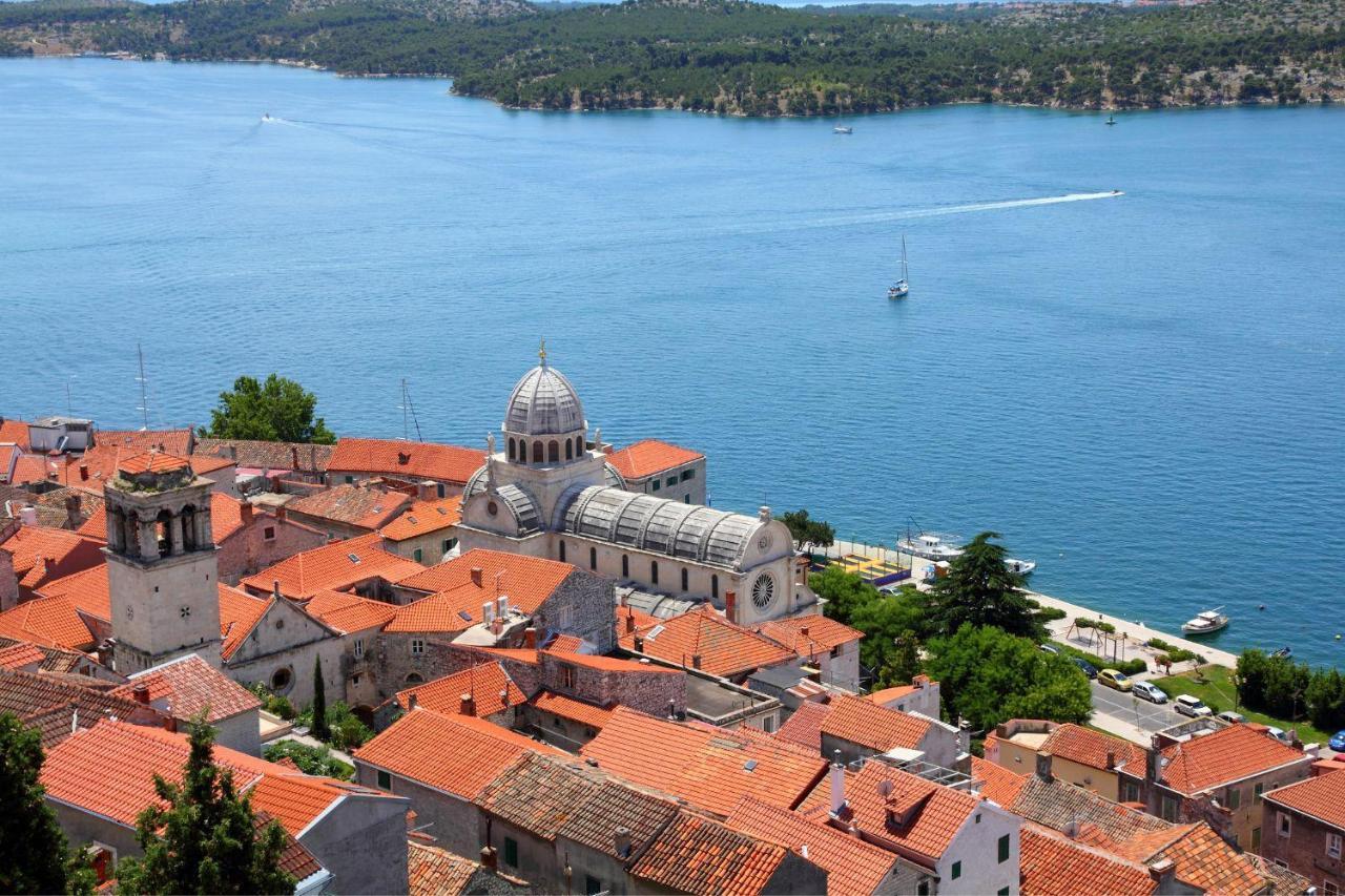 Ojra New Apartment With Seaview Šibenik Екстериор снимка
