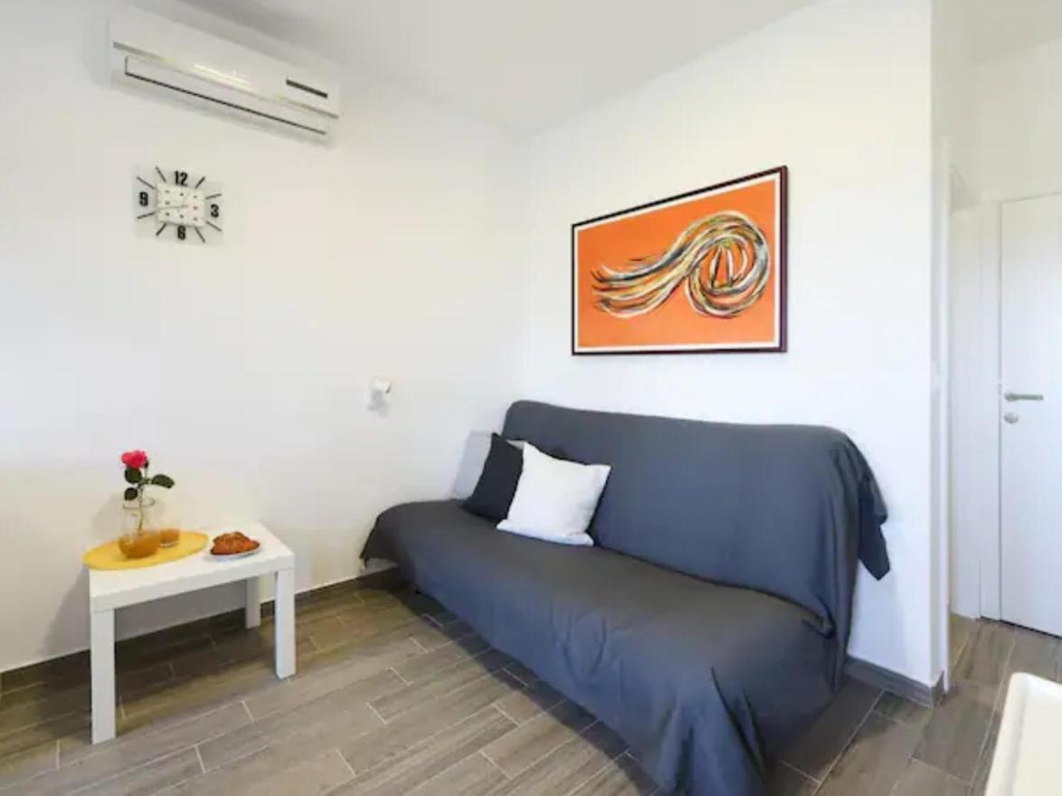 Ojra New Apartment With Seaview Šibenik Стая снимка