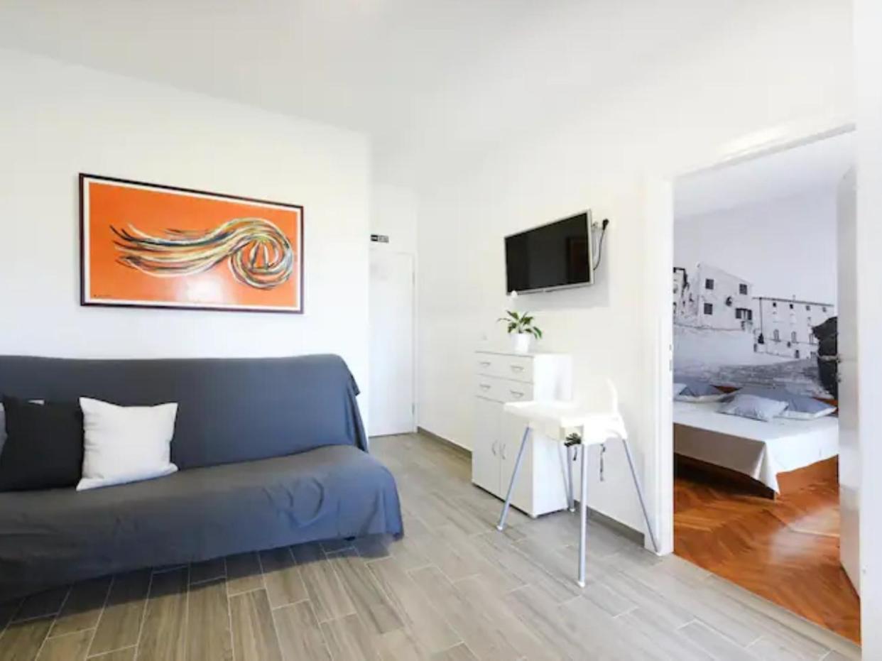 Ojra New Apartment With Seaview Šibenik Стая снимка